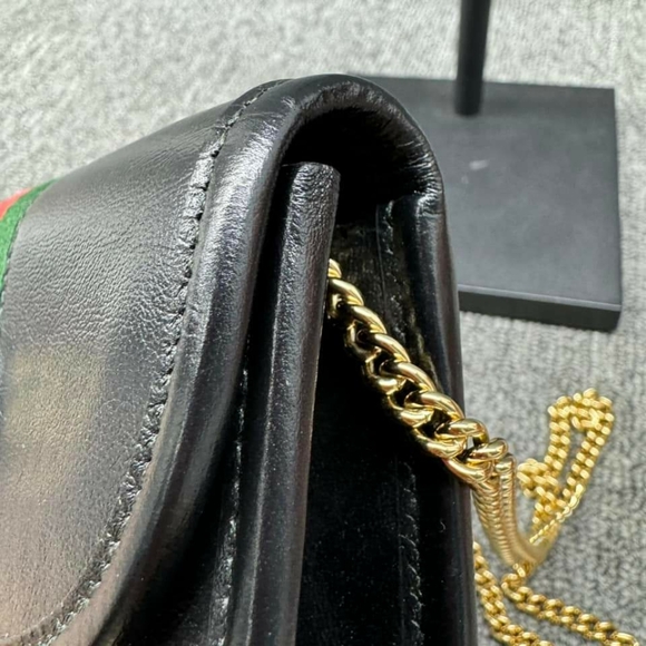 100% Authentic Gucci Rajah Leather Crossbody Bag - Picture 4 of 14